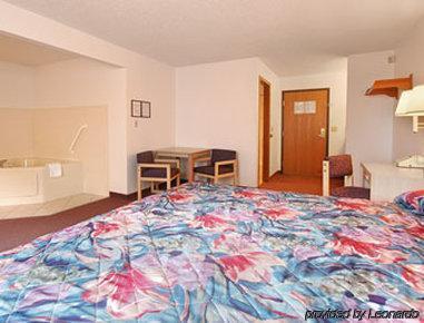 Super 8 By Wyndham Walnut Hotel Bilik gambar